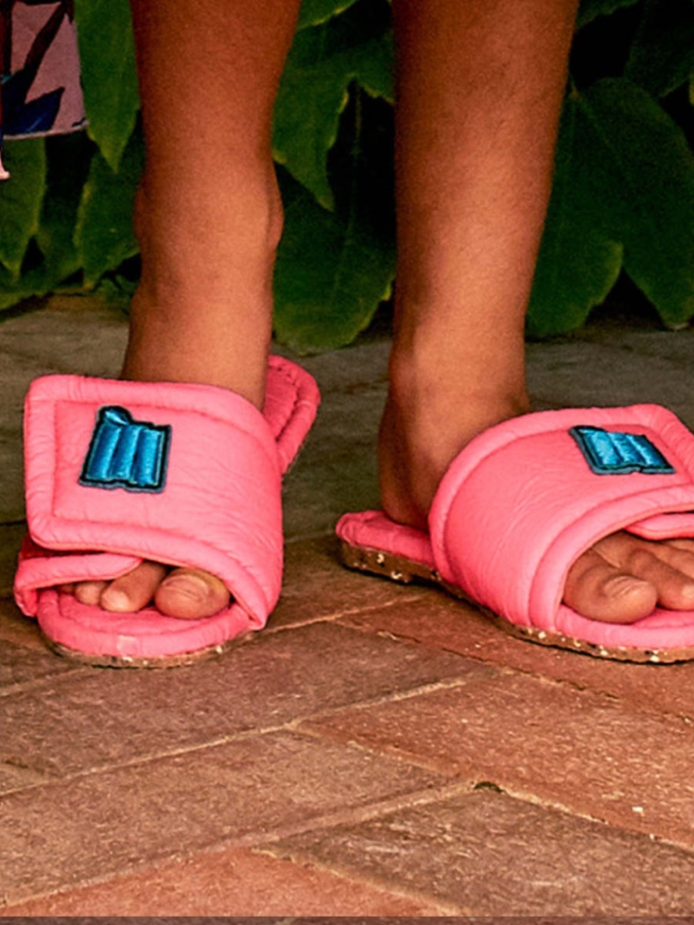 Maison Mangostan Sandia slides